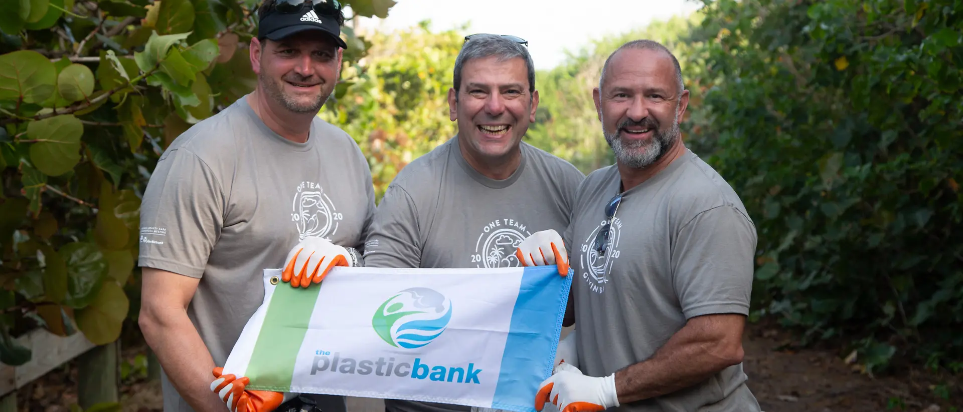 David DiBernardino, Senior Vice President, Sales Beauty Care, North America, Filippos Minaidis, Regional Head, Beauty Care Retail North America & General Manager, Zotos Professional and David Katz participated at a Henkel beach clean-up event, held in San Juan, Puerto Rico in February 2020.