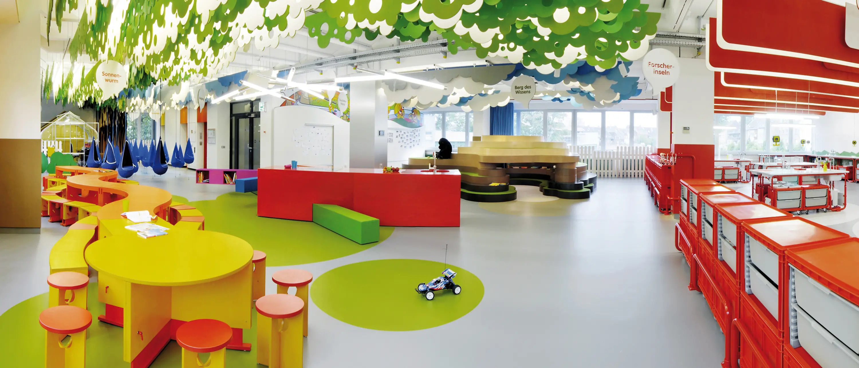 kids lab interior design